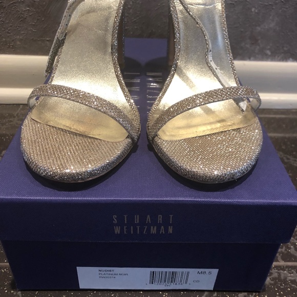Stuart Weitzman Nudist Gold sandals, size 8.5 - Picture 3 of 8